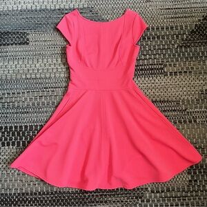 Julia Jordan Women’s Pink Cocktail Dress Size 6 - With Pockets!
